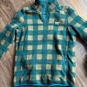 L.L. Bean Women’s Green and Beige Checkered Fleece